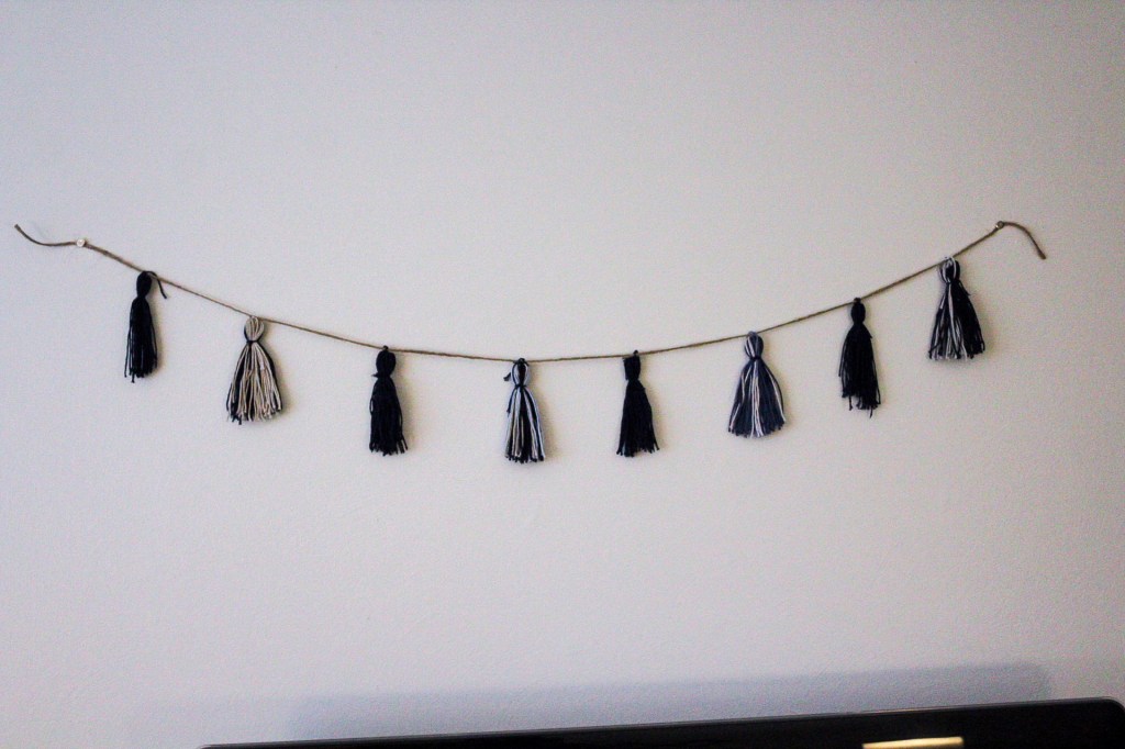 Updating My Apartment Living Room Decor for&nbsp;$10