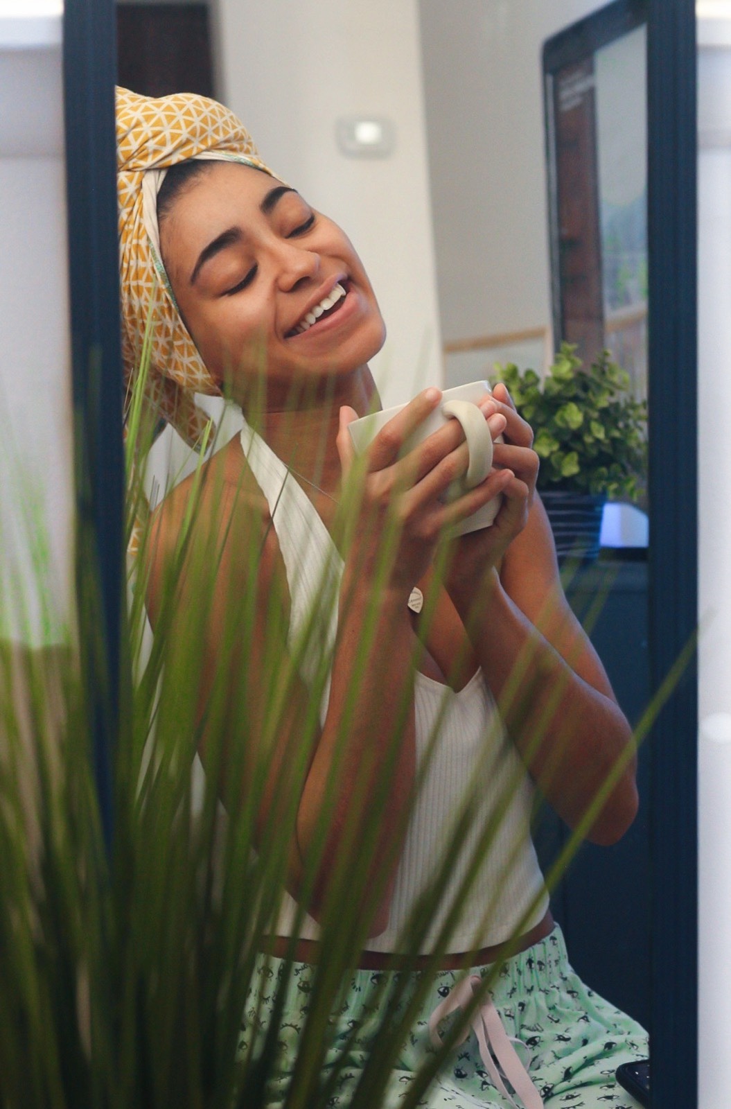 Indoor Isolation Photo Shoot